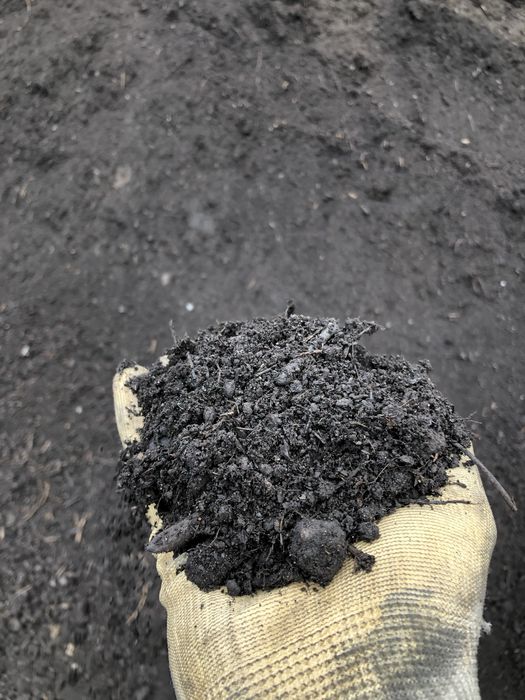 Ziemia ogrodowa pod trawnik kompost humus czarnoziem