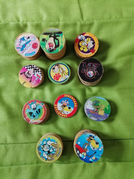 Porta Tazos e Tazos (várias coleções)