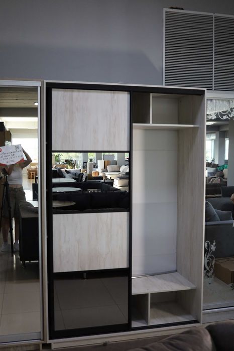 Шафа-купе Гарант 140/60/220 артвуд світлий комбі дзеркало графіт