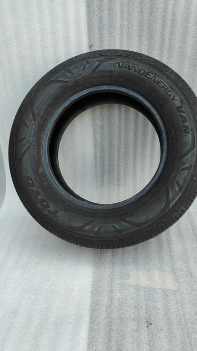 Opony Letnie 205/75/16C Toyo 2023r 7mm 4szt Sprinter Iveco