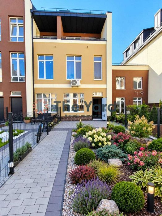 Продаж 2 кімнатної квартири з терасою ЖК Лавандовий вул Згоди 38 Бровари