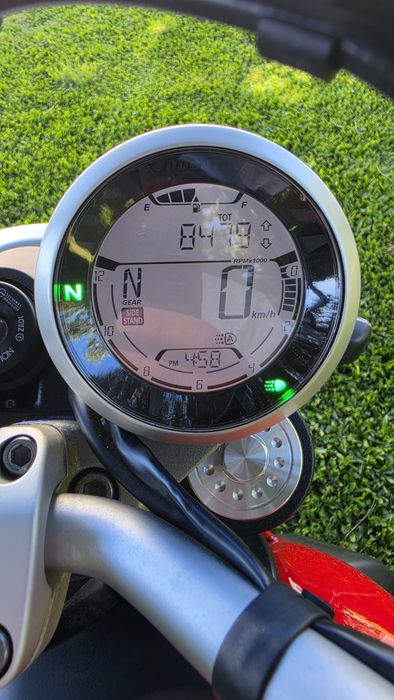 Ducati scrambler icon 800