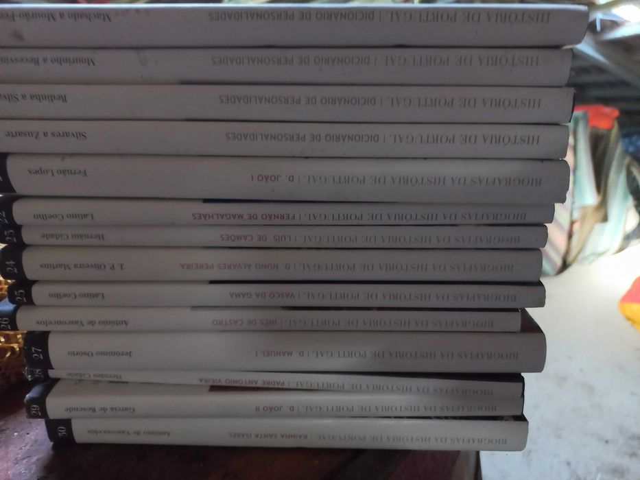 Coleção História de Portugal, coordenação José Hermano Saraiva.