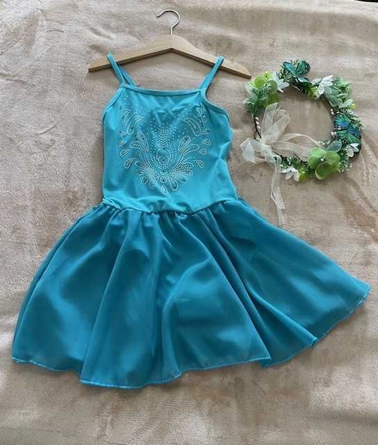 Fatos Bailarina - Vestidos vermelho lantejoulas e azul com coroa
