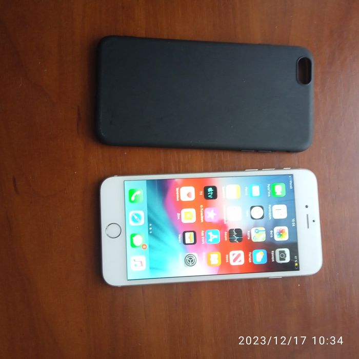 продам iphone 6plus на 16gb