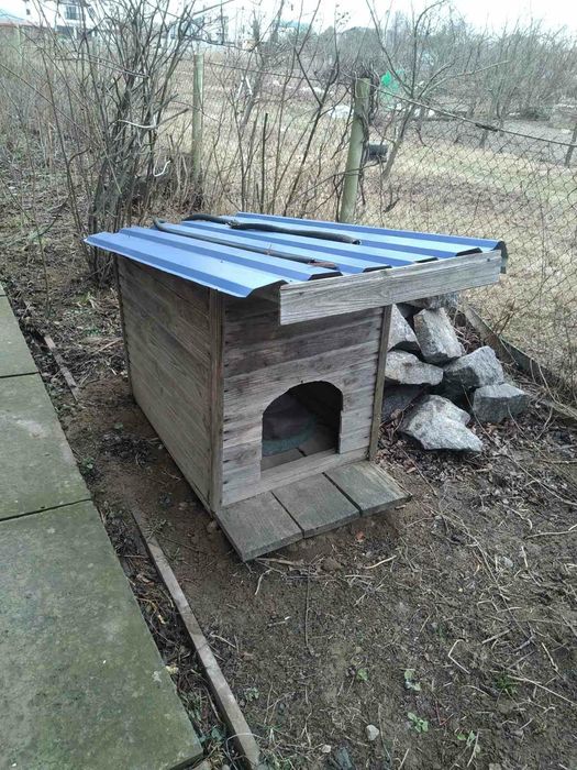 Продам  будку для собаки