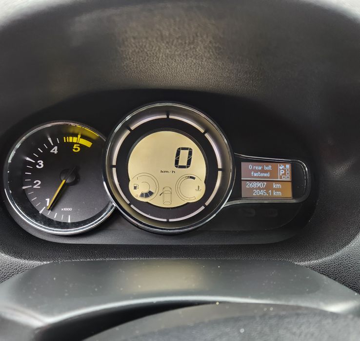 Megane 3 АВТОМАТ 1.5 дизель