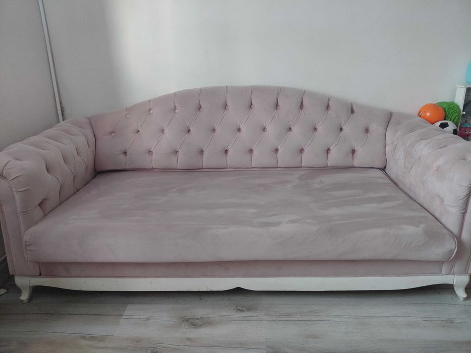 Sofa chesterfield