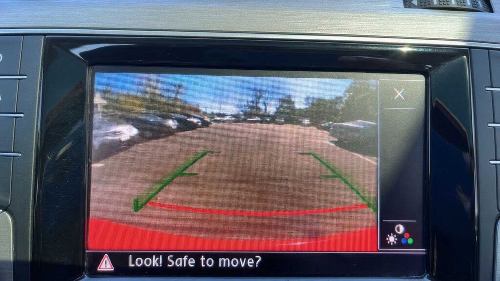 Volkswagen Golf SportWagen TDI SE      2015