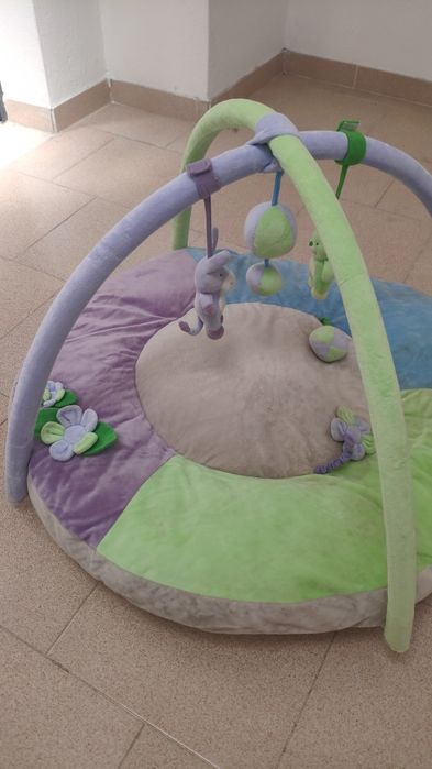 Tapete atividades Zippy