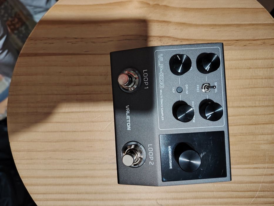 Pedal looper Valeton 200