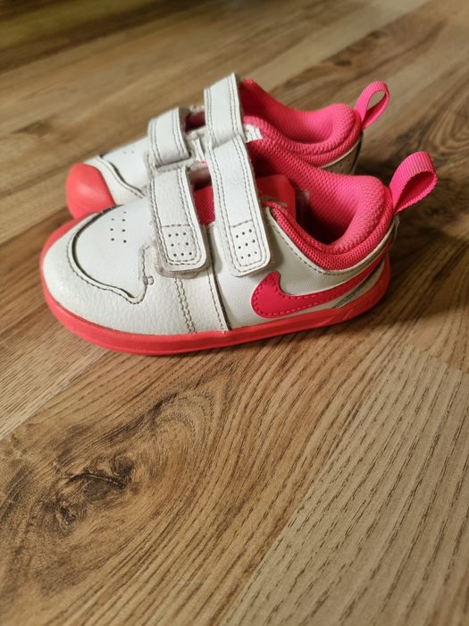 Buty nike nr. 22