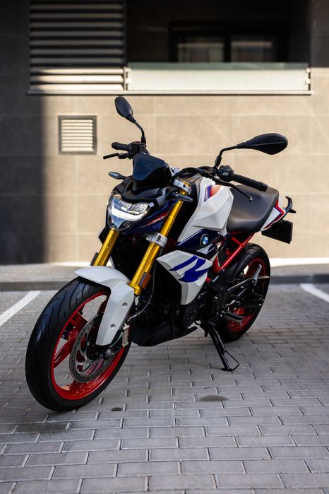 BMW G310R - Como Nova! Só 3.500kms!