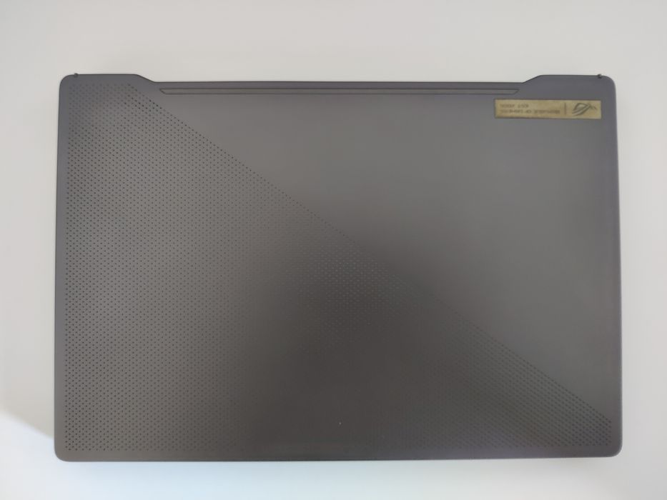 Asus Zephyrus G14 Ryzen 7 5800HS, RTX 3050, 16 GB RAM, 512 GB SSD