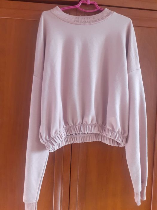 кофтинка нова на s