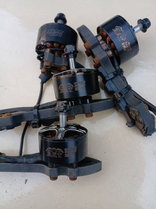 Прийму в дар запчасти до іPV дронів на зборку військовим