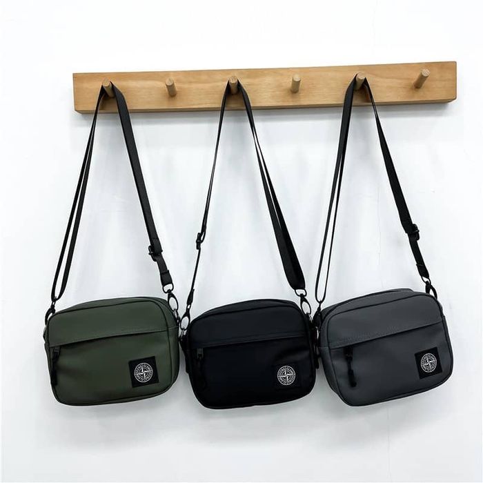 Прямоугольные сумки Stone Island с карабином в цветах Новые