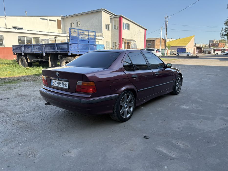 Продам Bmw e36 m43b16