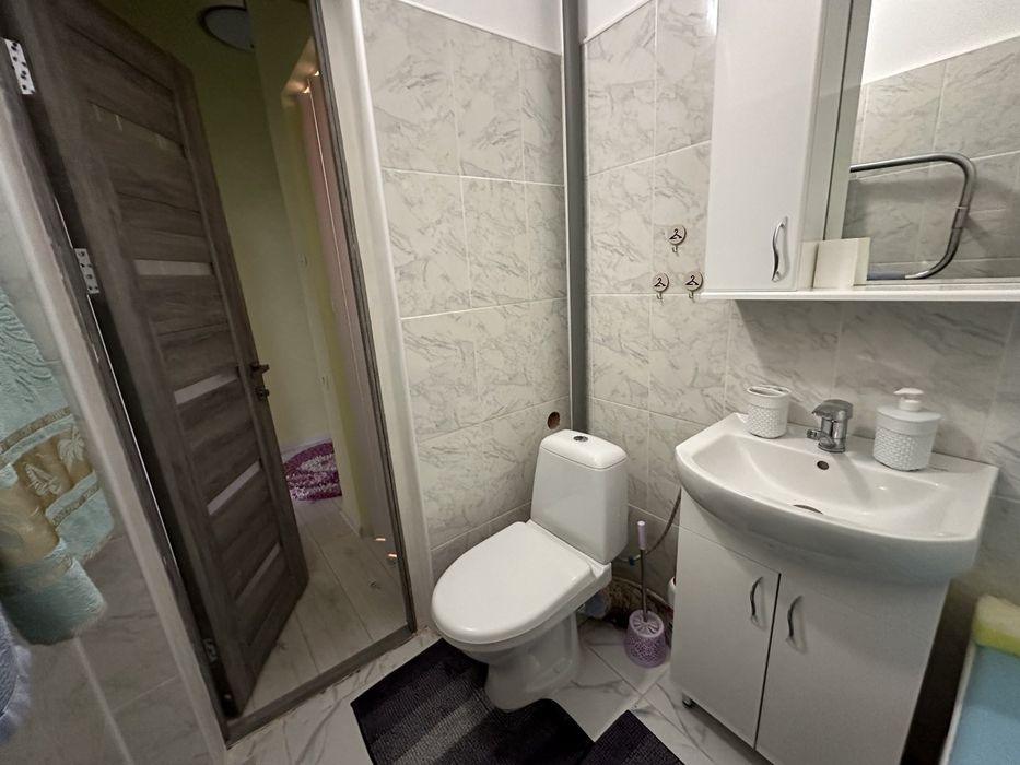 Подобово 1 кімнатна квартира в  центрі  -вул. О. Кобилянської,