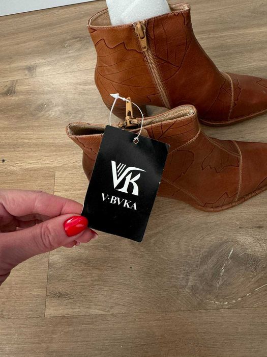 стильные демисезонные ботильоны ботинки козаки полусапожки 38 размер