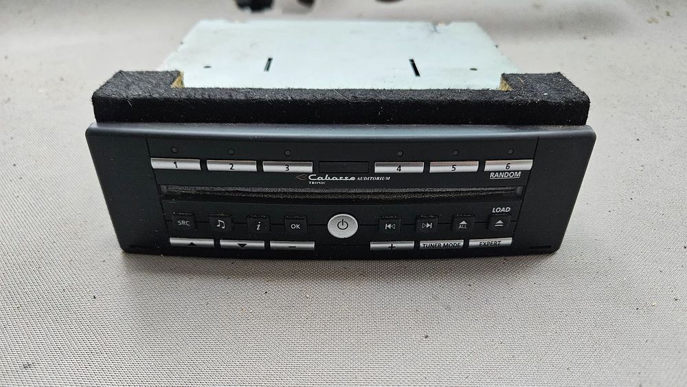 Radio radioodtwarzacz Cabasse Renault Laguna II 8200318360