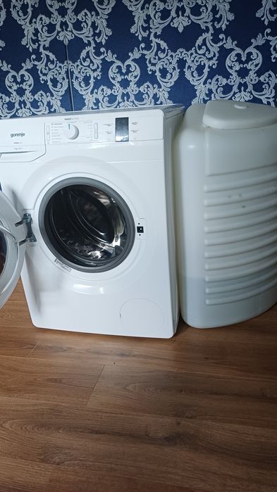 Продам пральну машинку з баком