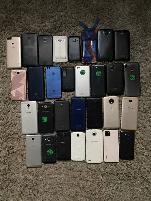 Лот смартфони телефони