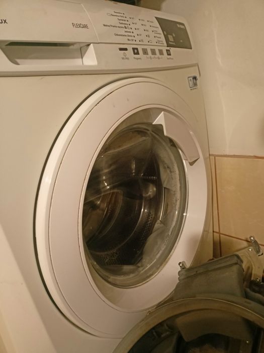 Drzwi do pralek różnych modeli