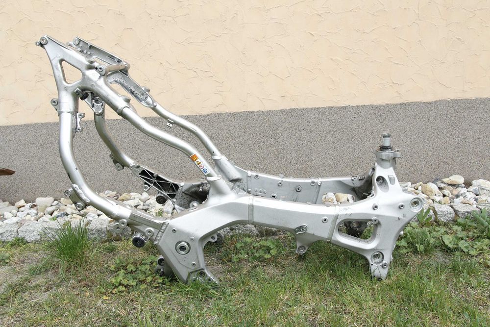 8823 Rama dokumenty 2018 Honda Goldwing Gl1800