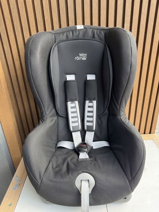 Fotelik Britax Römer Duo Plus (9-18 kg) – Cosmos Black