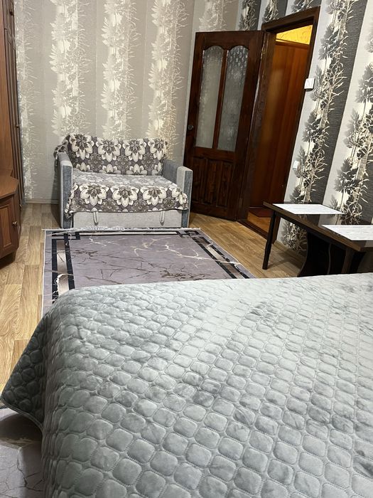 Сдаю 1ком 2ком квартира посуточно Коротченко Достоевского