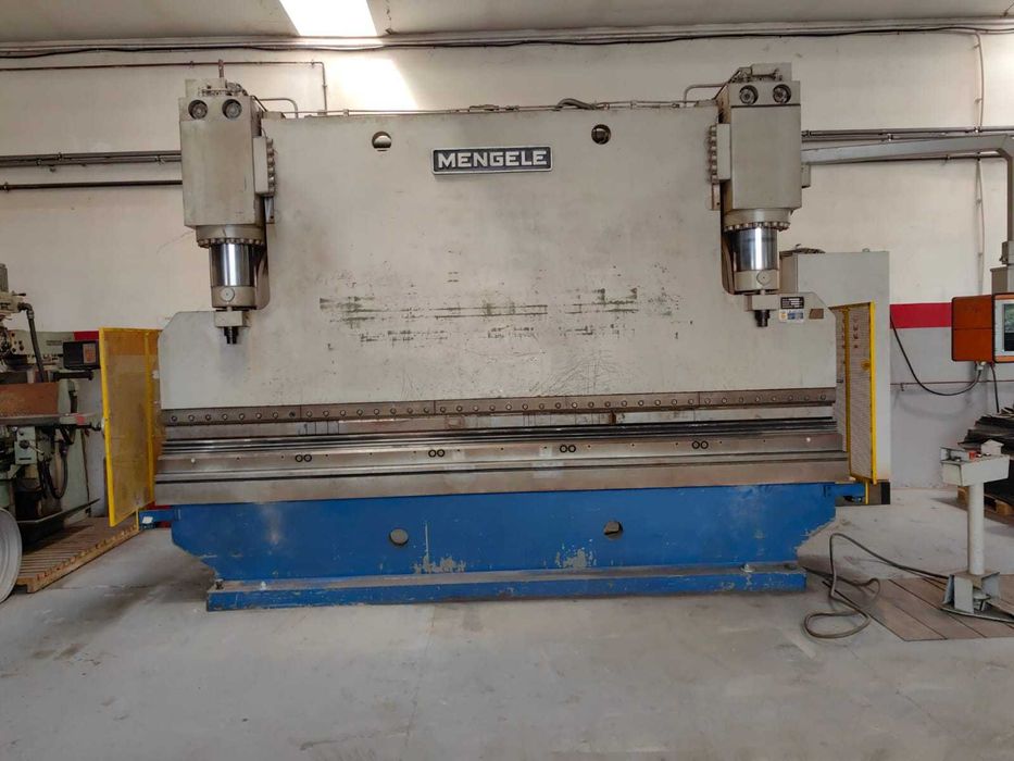 Prasa Krawędziowa MENGELE typ  200-3 SZER. 3100 M FV 200T