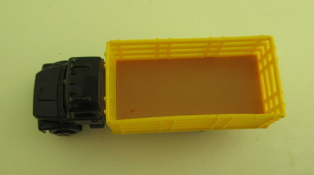 Pequenina Camioneta de Caixa Aberta