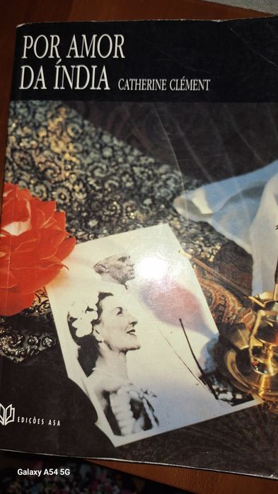 Livro por amor da Índia de Catherine Clement