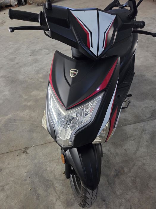 Vendo scooter neco 50