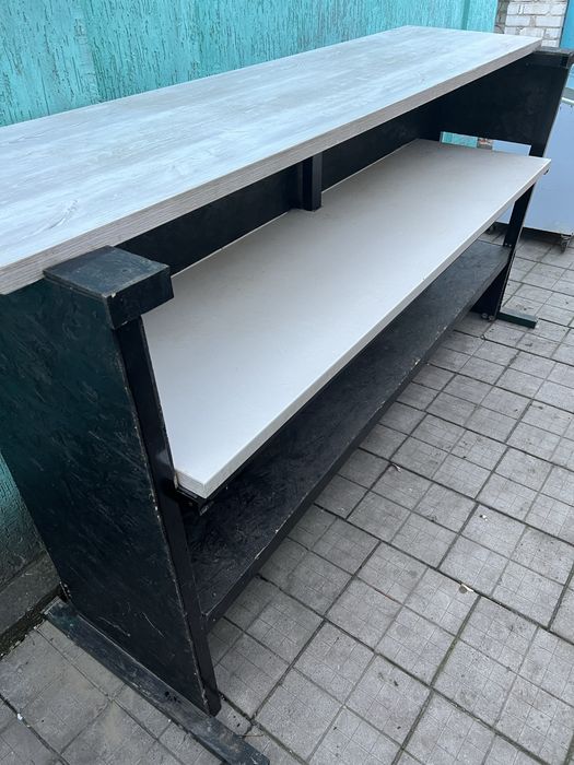 Продам большую барную стойку