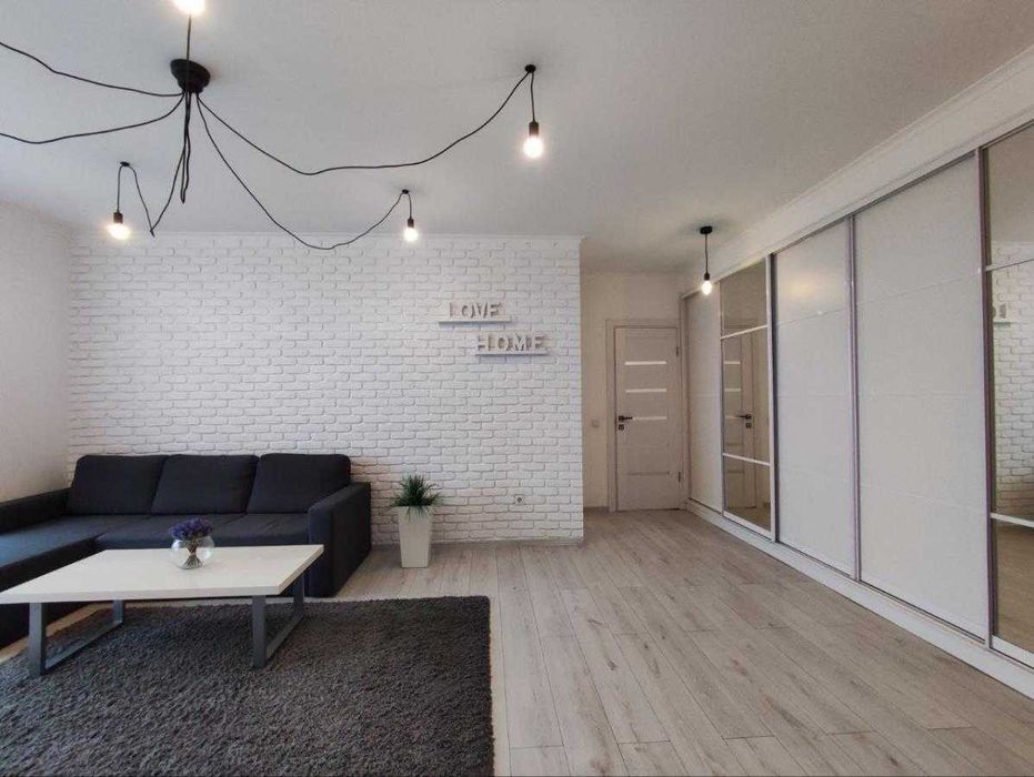 Продаю 2кв в центрі міста з ремонтом