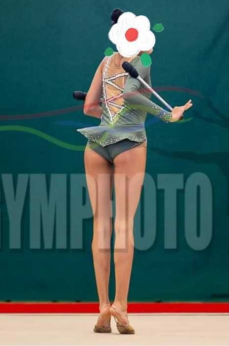 Fato de Ginástica Rítmica l- COMO NOVO