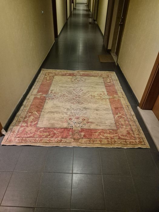 Tapete afegão de seda