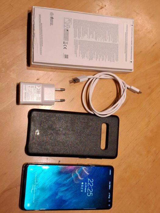 Sprzedam Samsunga S-10 plus