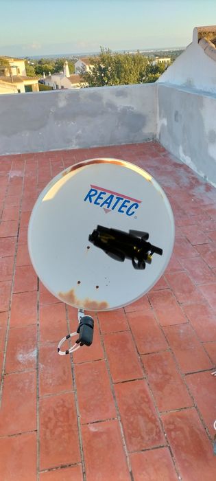 Antena parabólica usada