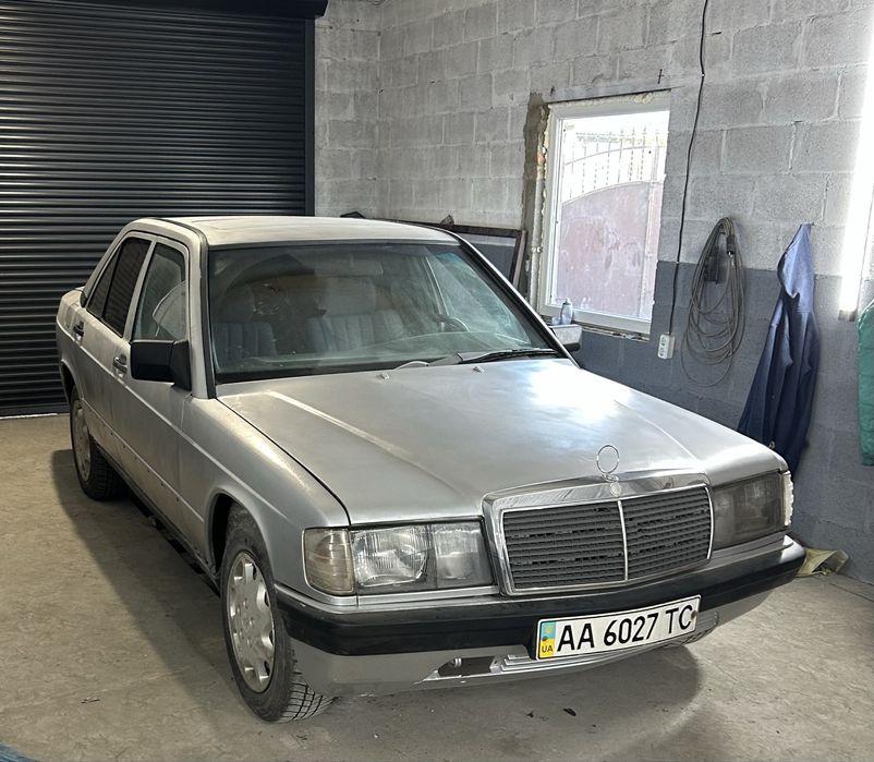 Мерседес 190, 87 року