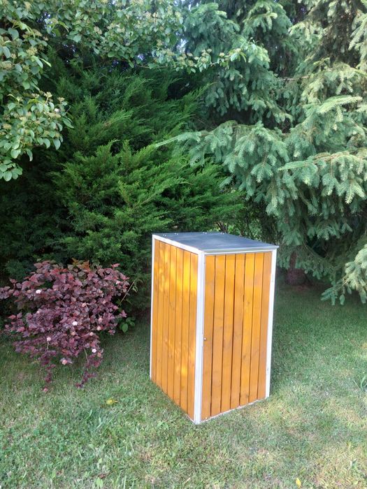 Schowek, obudowa kosza.