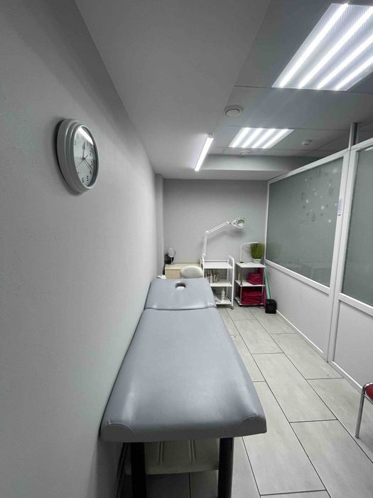 Оренда кабінета для майстра ,мінський масив ЖК Яскравий  Оболонь