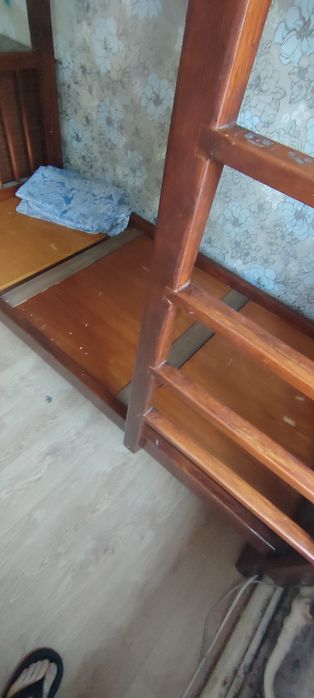 Ліжко двоярусне не розібране