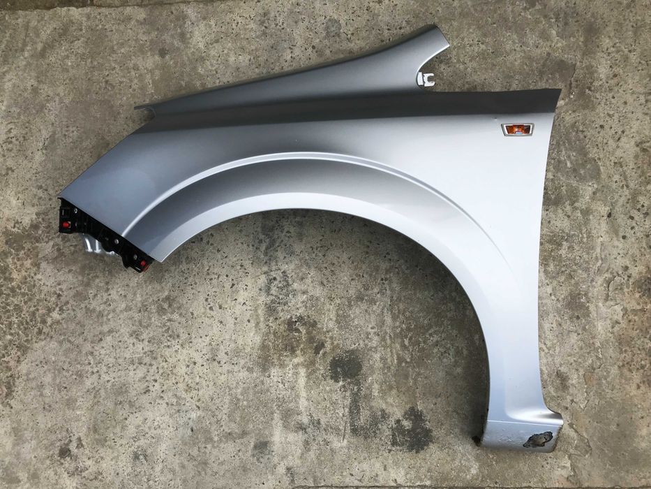 Переднє крило Opel Zafira B Z21B, Z157, Z20R, Z40R, Z22A