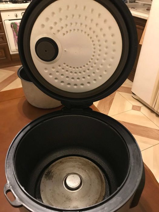 Мультиварка DELIMANO б/в