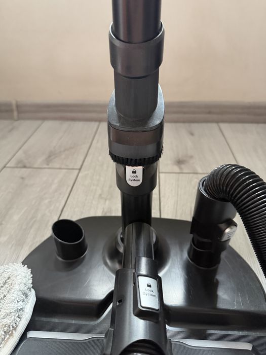 Stacja dokująca do odkurzacza Tefal x-force Flex 15.60 + szczotki mop itd
