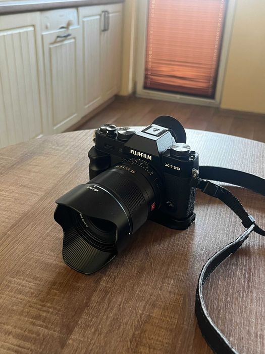 Fujifilm X-T20 + Viltrox 23mm f/1.4 + dodatki