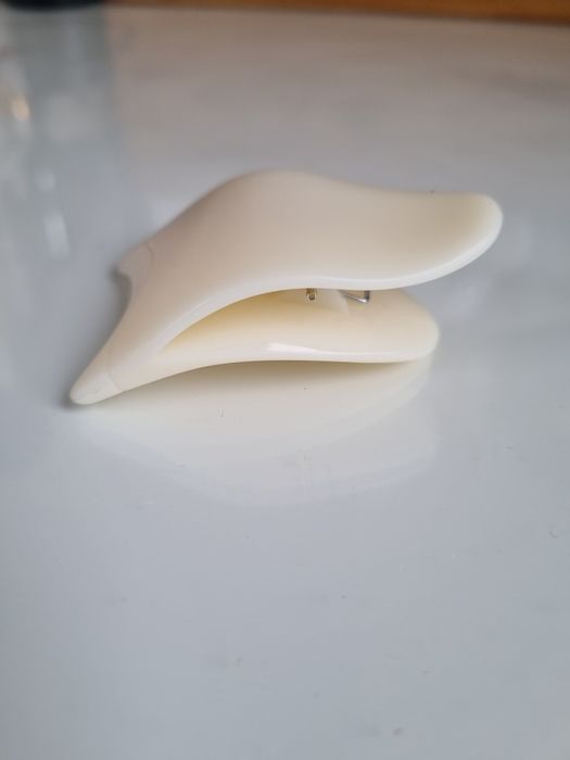 Klips do zakładania sztucznych rzęs * Nowy